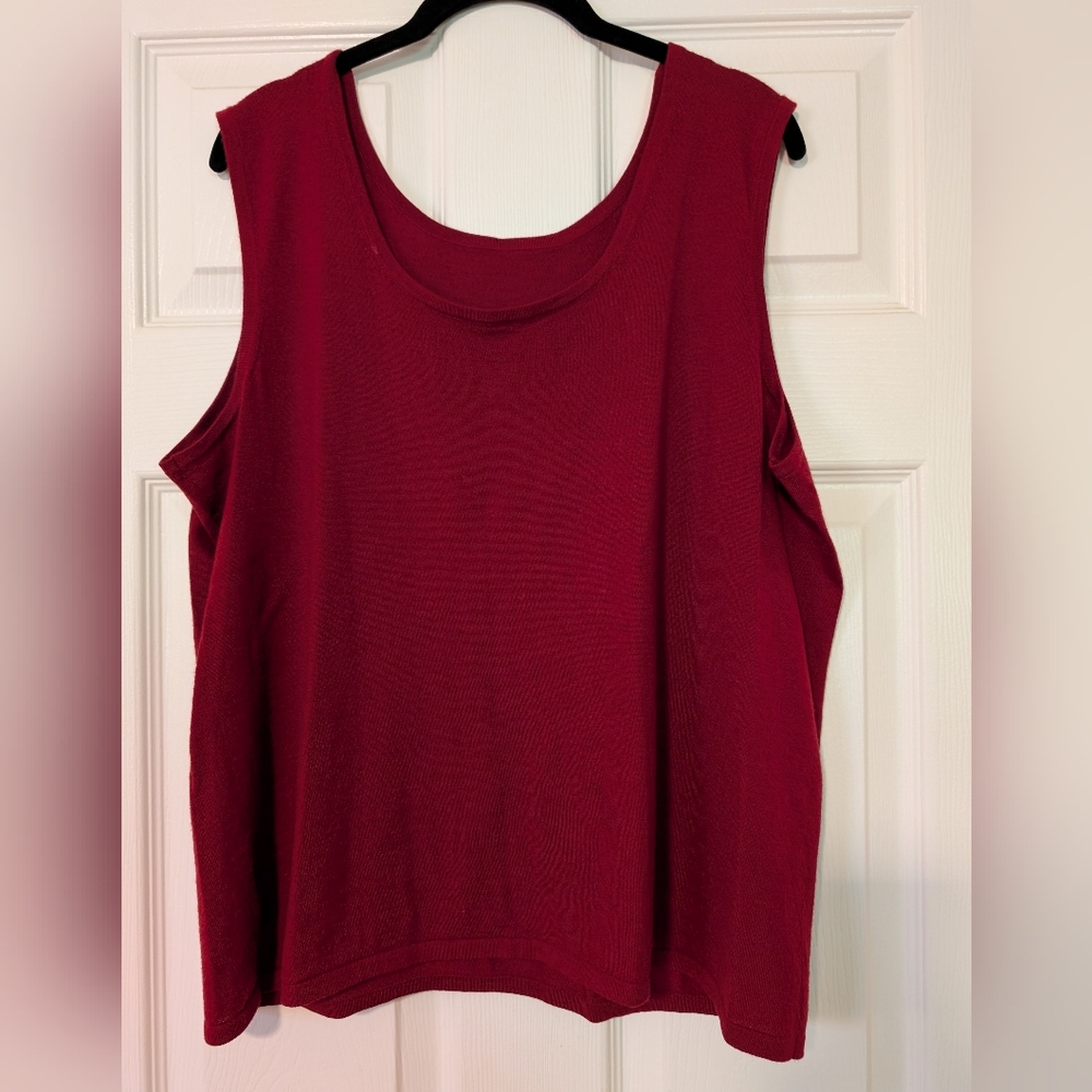Red Cashmere Relaxed Sleeveless Tank Top